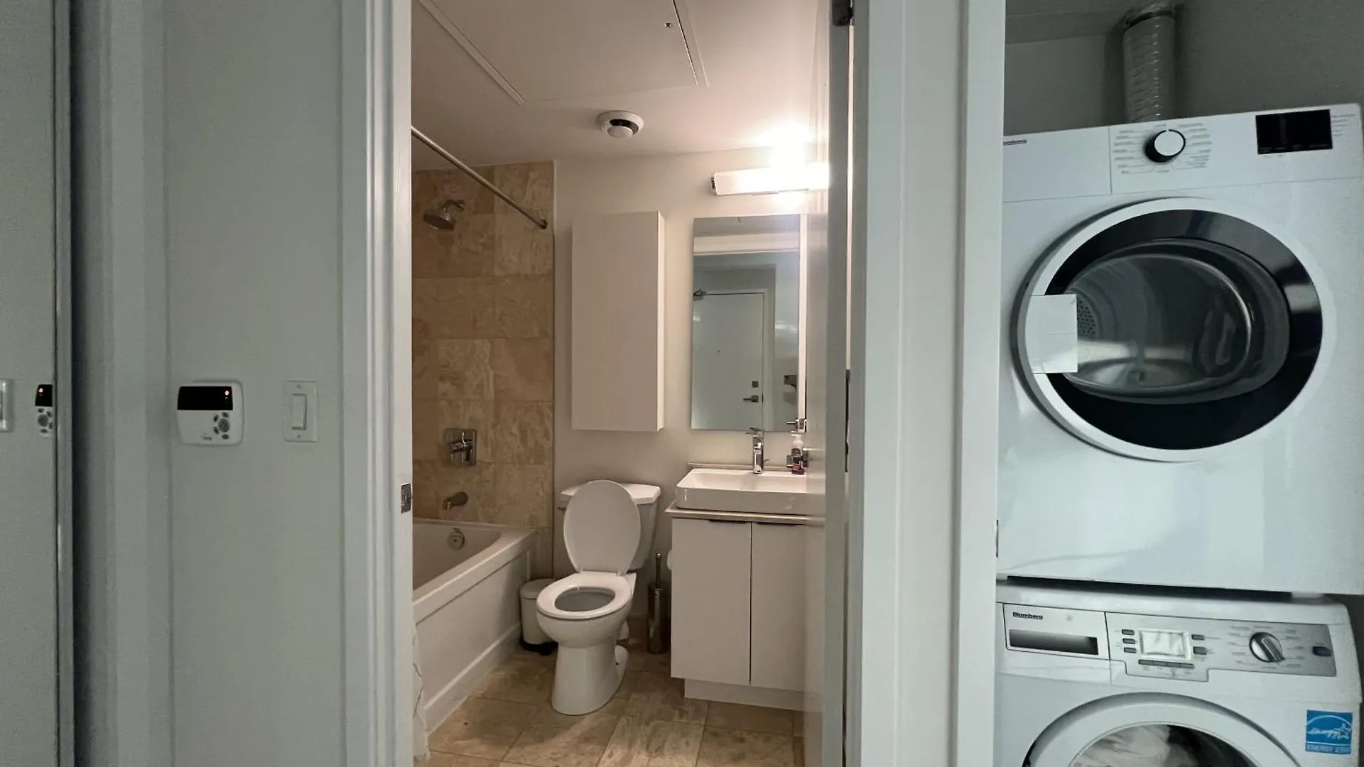 Grand Royal Suites Toronto 0*,  Canada