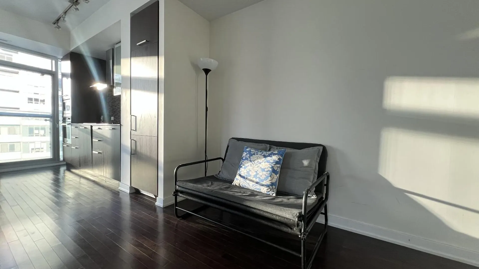 Apartment Grand Royal Suites Toronto Canada
