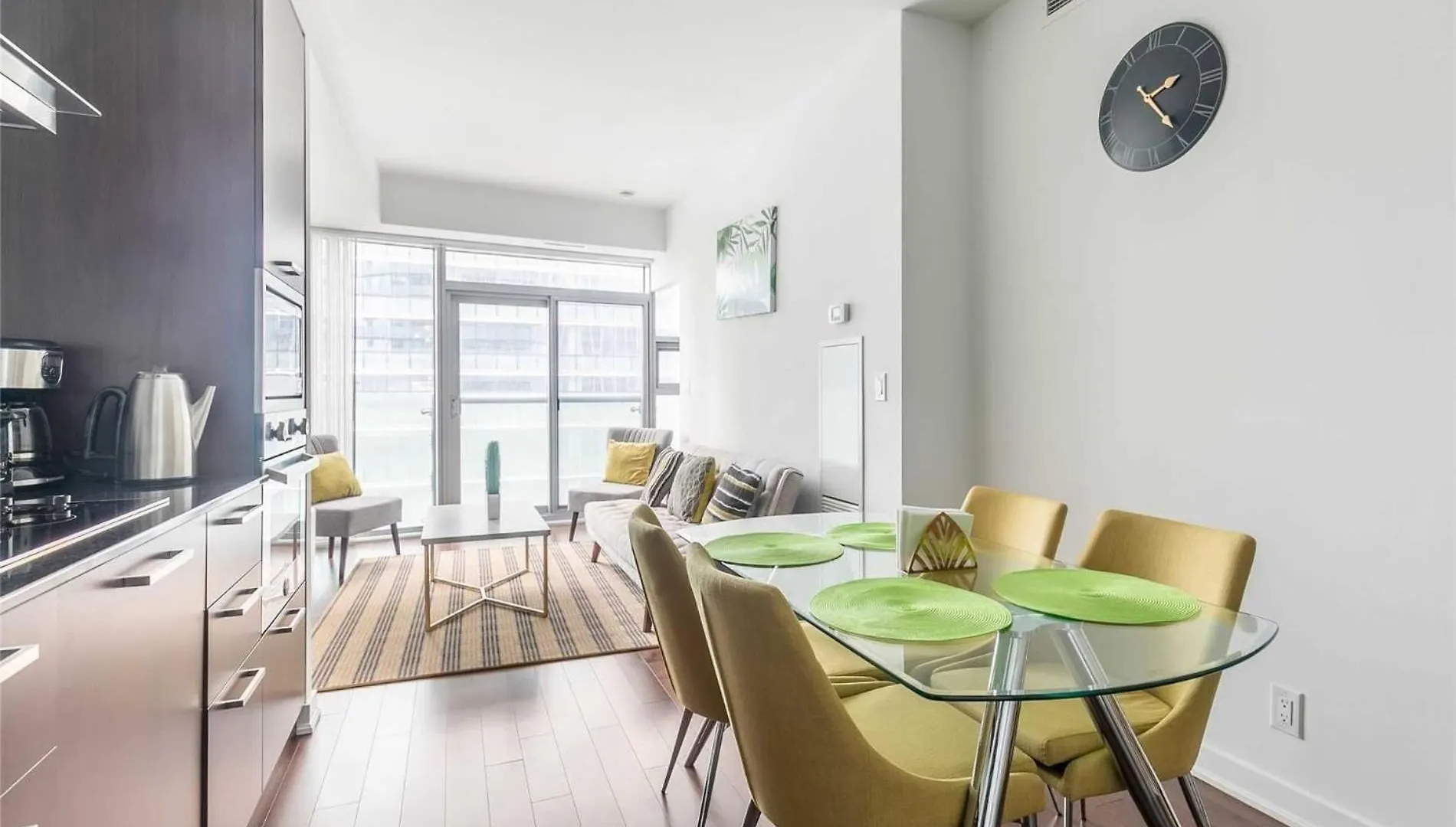Grand Royal Suites Toronto 0*,  Canada