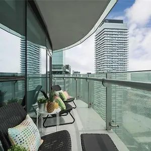New Superior Lakeview Luxury 3-bedroom On 48 Floor Apartment